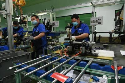 龍潤公司 化危為機(jī)加速復(fù)工復(fù)產(chǎn)，自主研發(fā)占領(lǐng)汽車配件市場(chǎng)先機(jī)